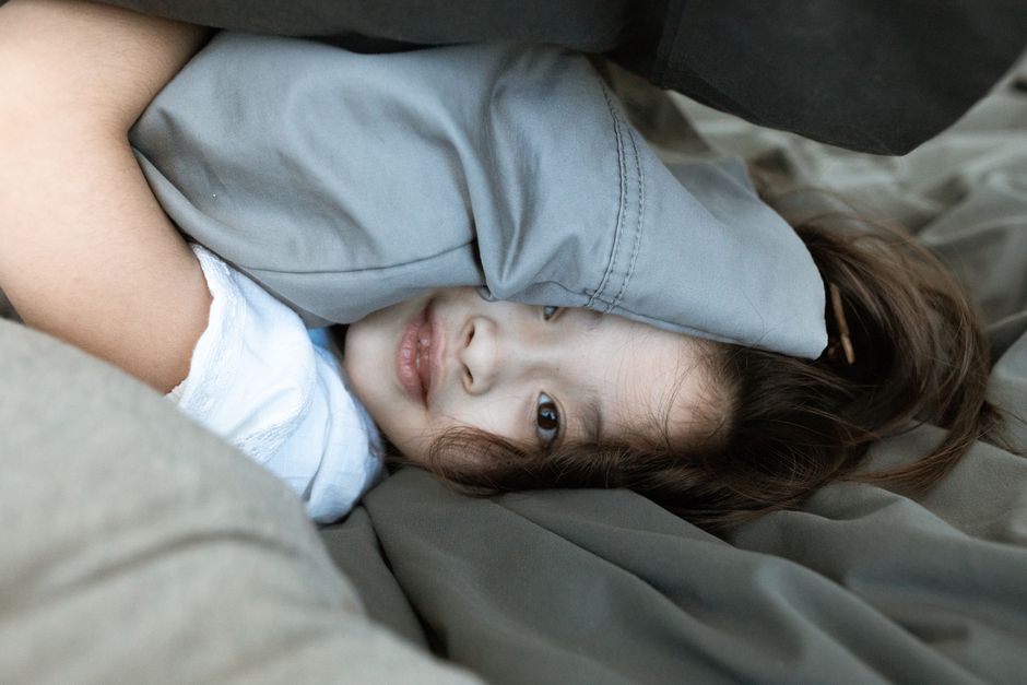 8. Huzi Infinity Pillow