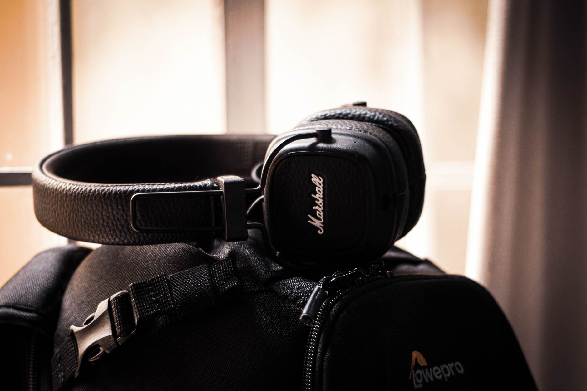 Best Noise Cancelling Headphones for Flights Prime Day 2026 – Best Noise Cancelling Headphones for Flights Prime Day 2026 (Tested)
