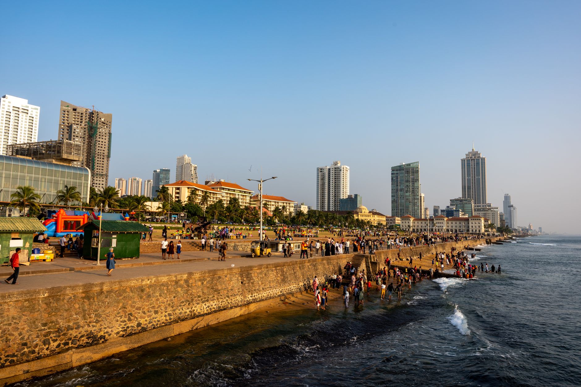 Price Comparison: Sydney to Colombo Flights (June — Colombo travel guide