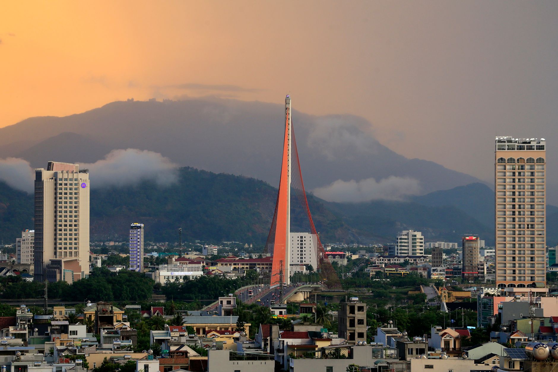 How to Book and What to Watch For — Da Nang travel guide