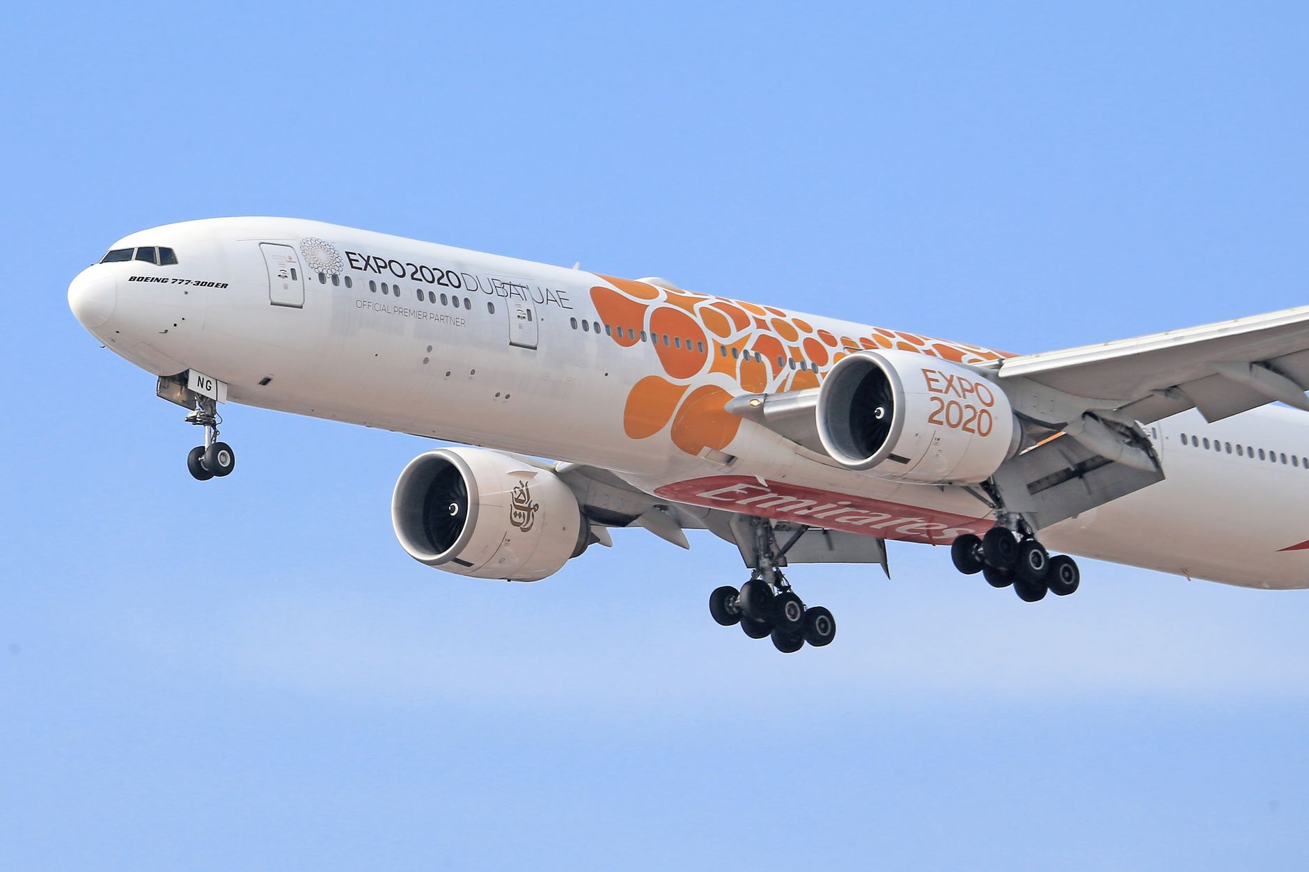 How Much Does a Flight from New York to Dubai Cost — Dubai travel guide