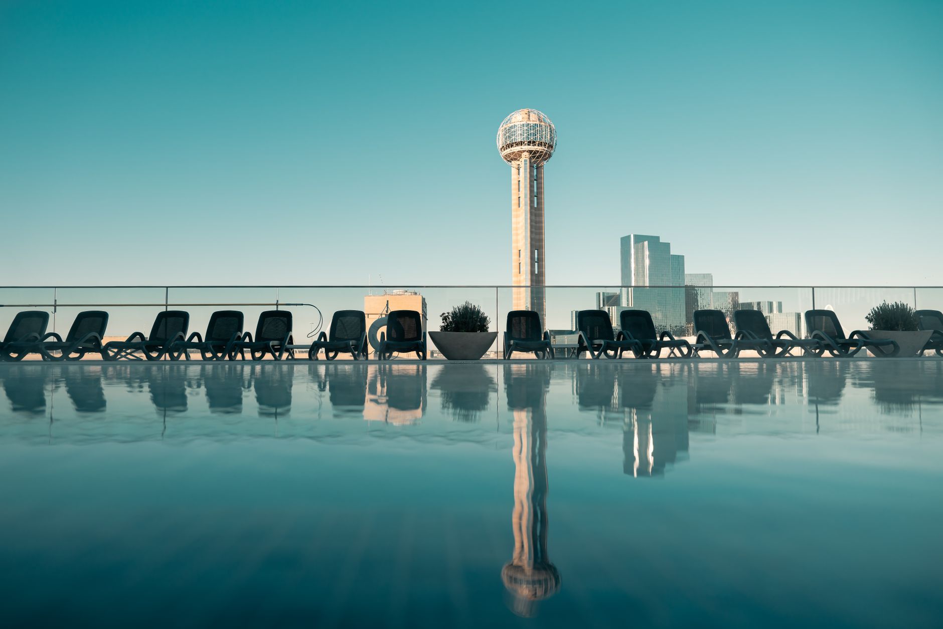 travel guide — WanderSteals budget travel
