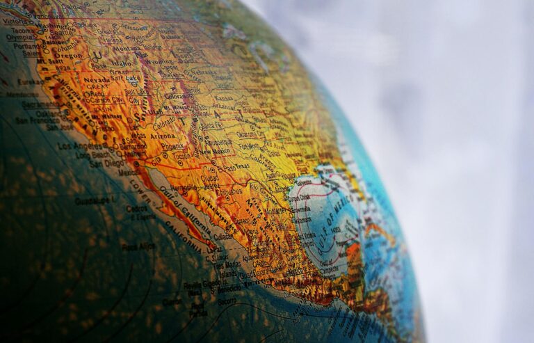 travel guide — WanderSteals budget travel