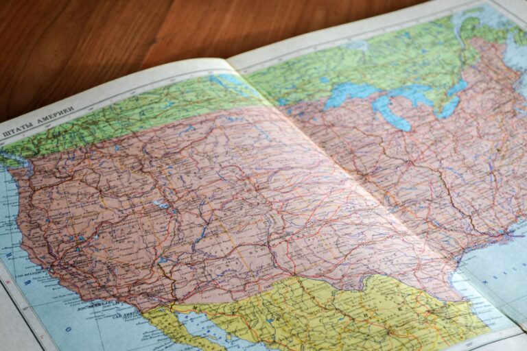 travel guide — WanderSteals budget travel