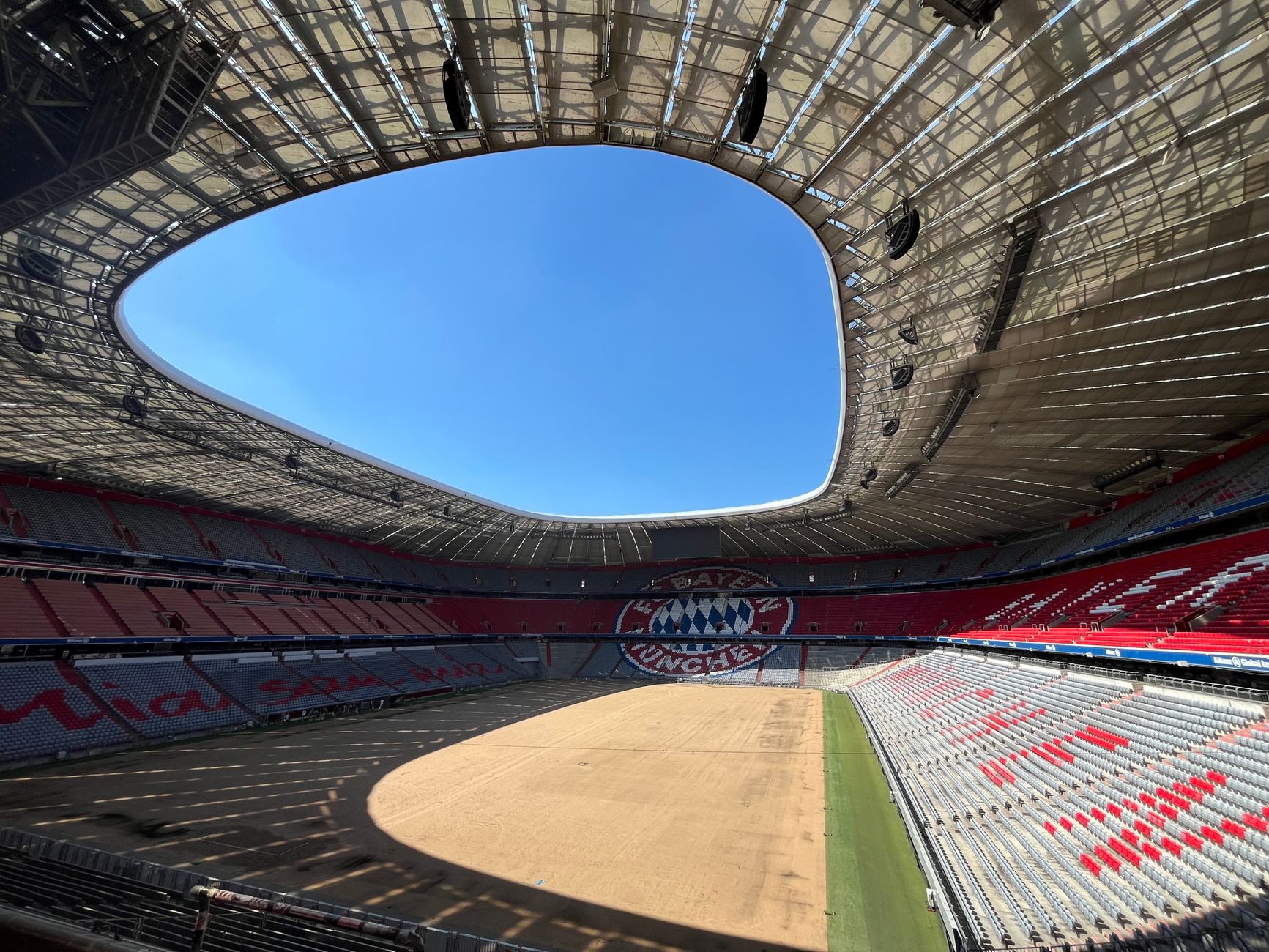 Booking Tips for World Cup Hotels — hotels near AT&T Stadium World Cup 2026 Dallas travel guide