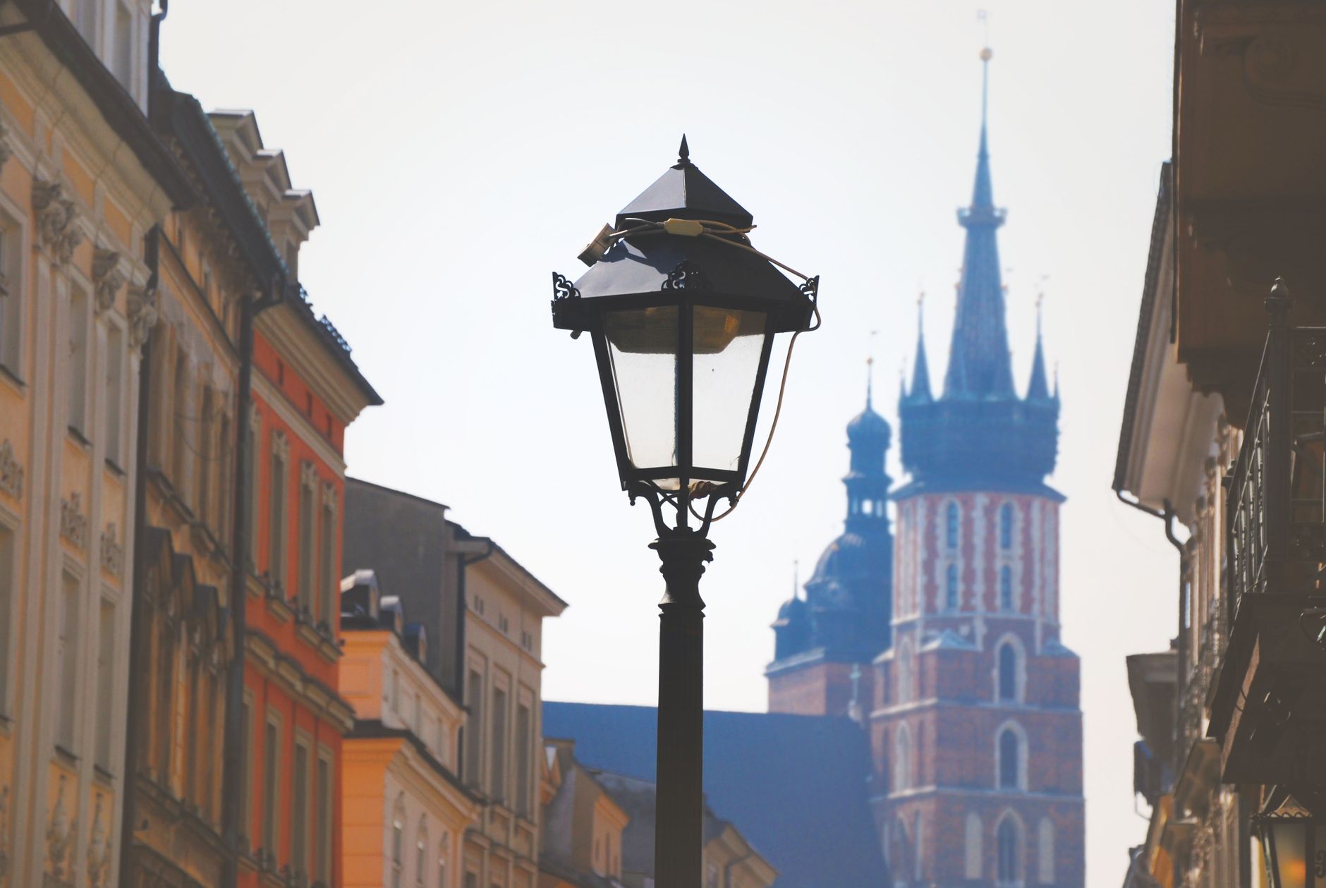 Cheap Flights London to Krakow 2026 | From £107