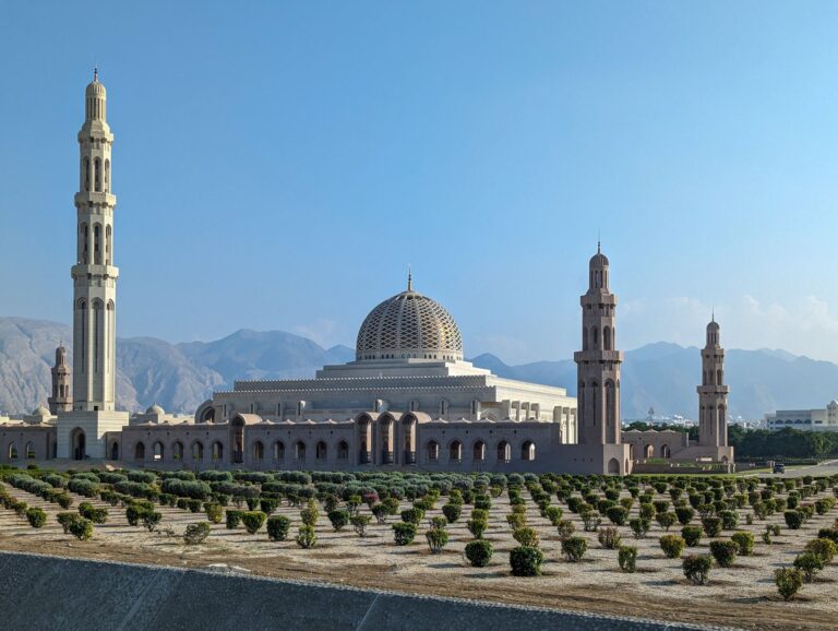 Muscat travel guide — WanderSteals budget travel