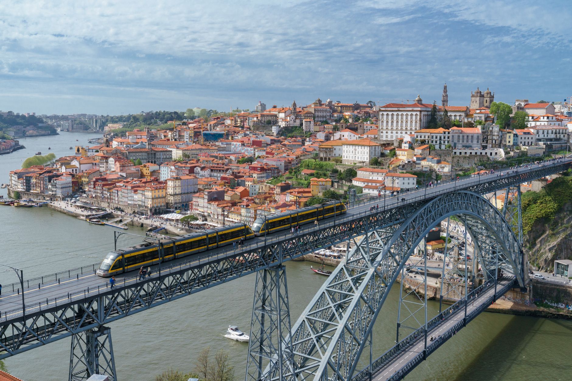 When to Book: Timing Is Everything — Porto travel guide