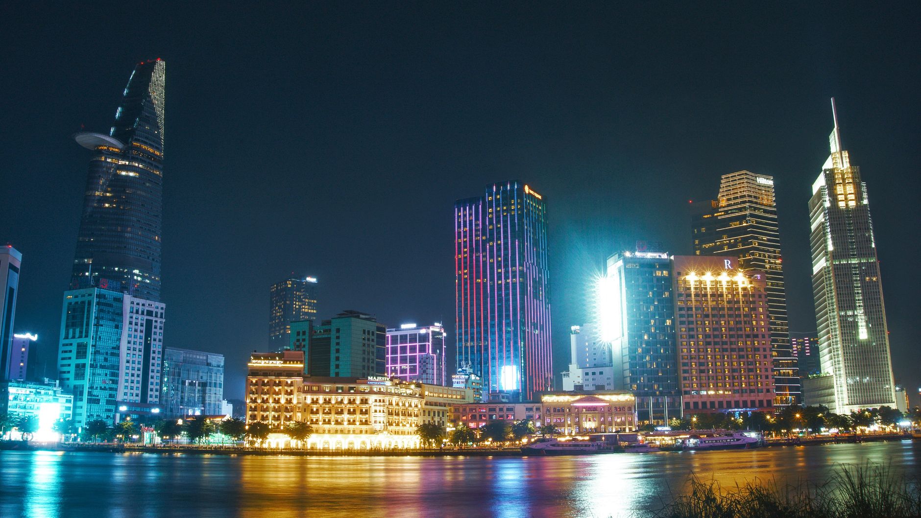 Cheap Flights Brisbane to Ho Chi Minh City 2026