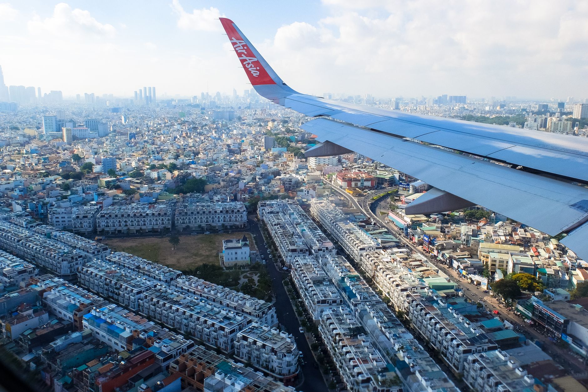 Price Comparison: Brisbane to Ho Chi Minh City Air — Ho Chi Minh City travel guide