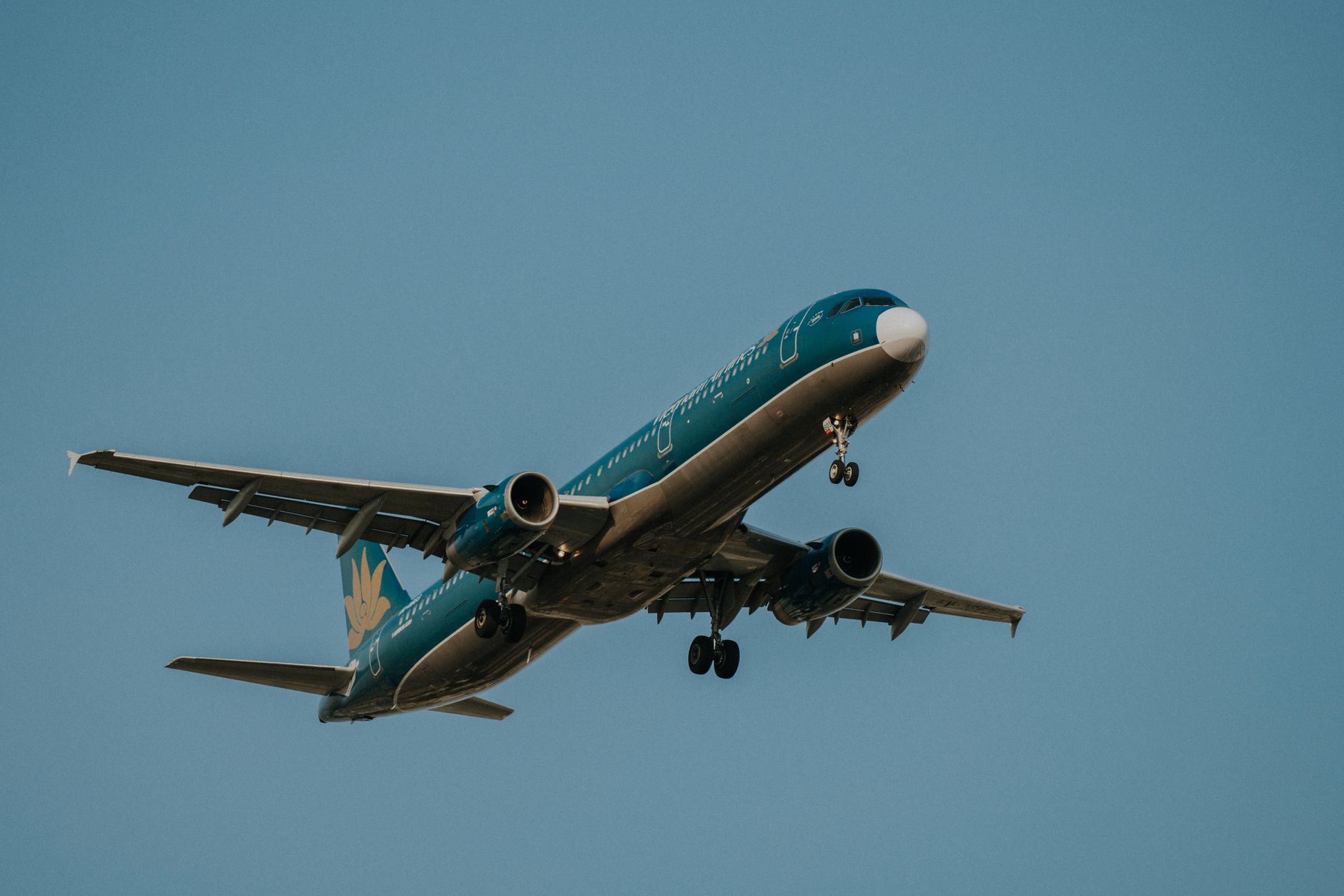 Your 3-Step Pre-Flight Action Checklist — Vietnam travel guide